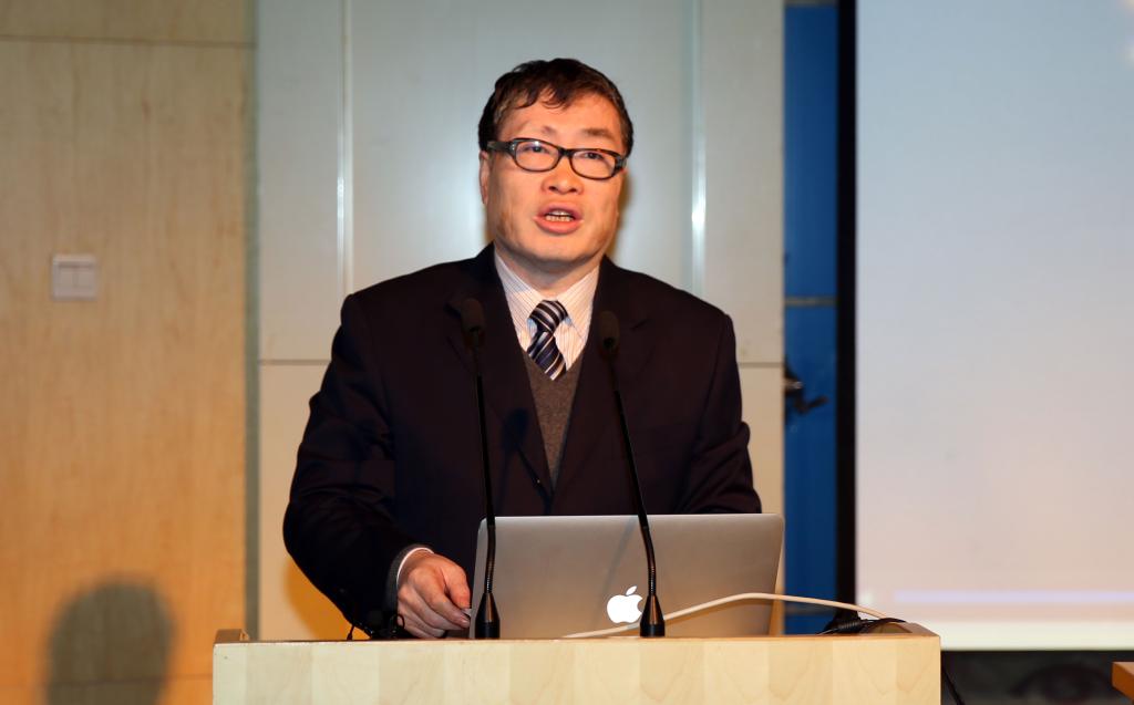 汽车与物流学院院长李选芒主持天博b综合体育app官网议
